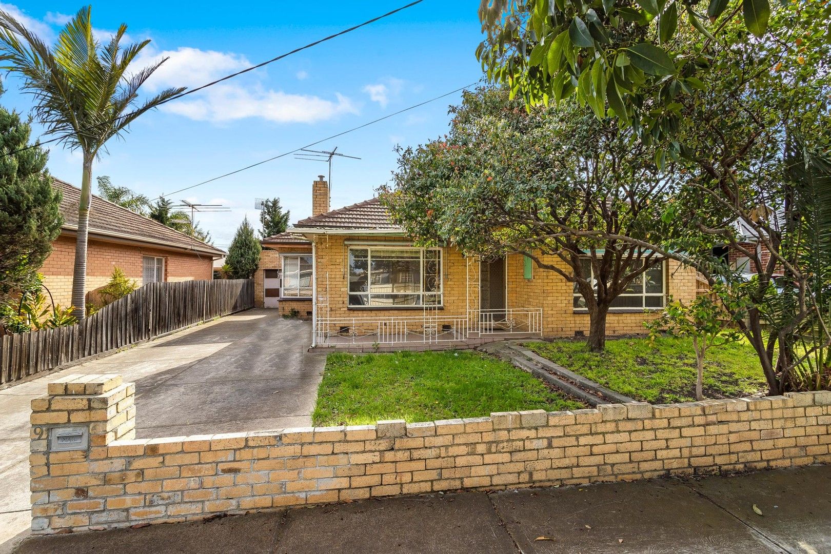 3 bedrooms House in 9 Estelle Court ALTONA NORTH VIC, 3025