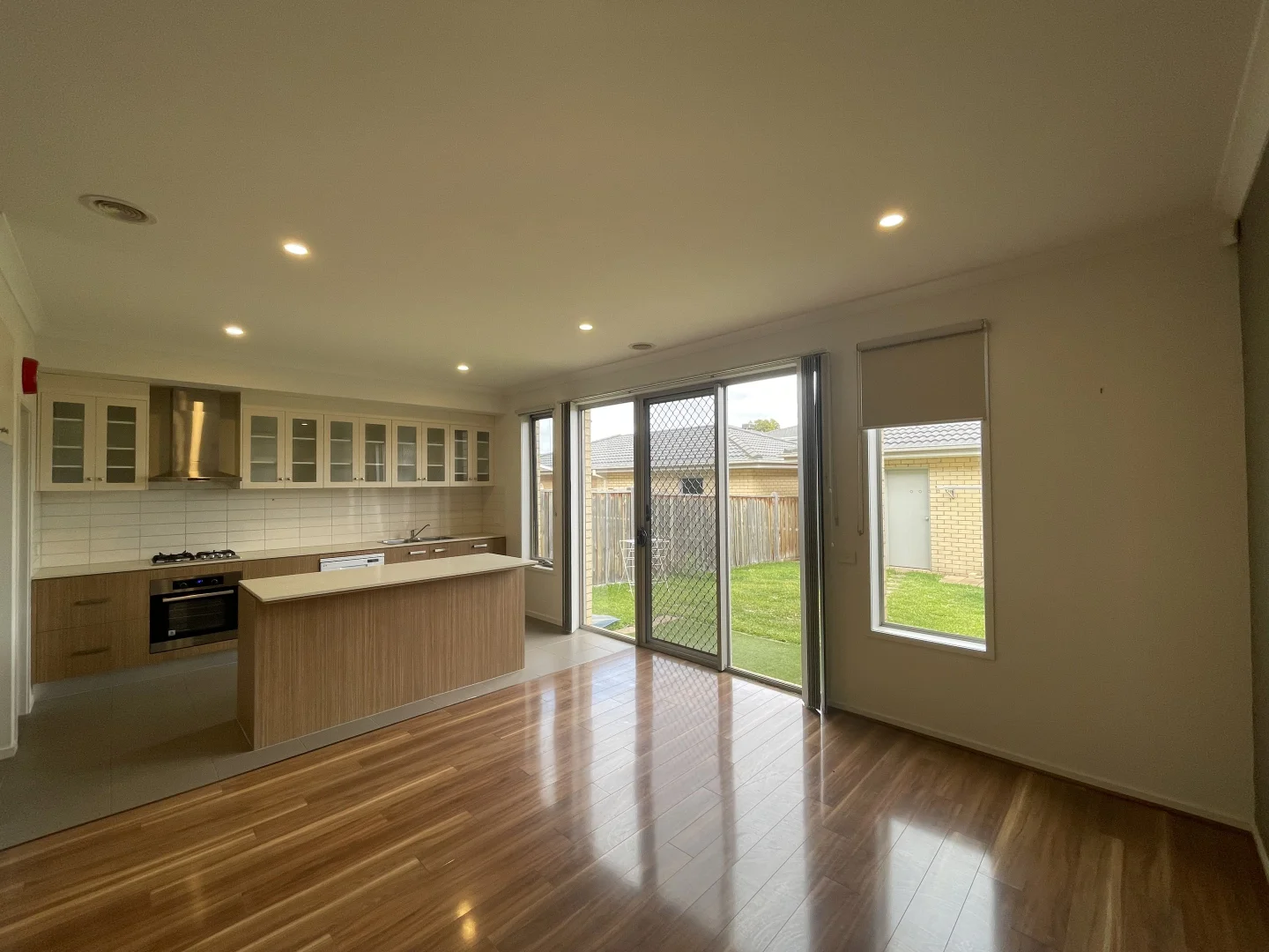 Additional image 4 of 32 Broadbeach Circuit, Point Cook VIC 3030