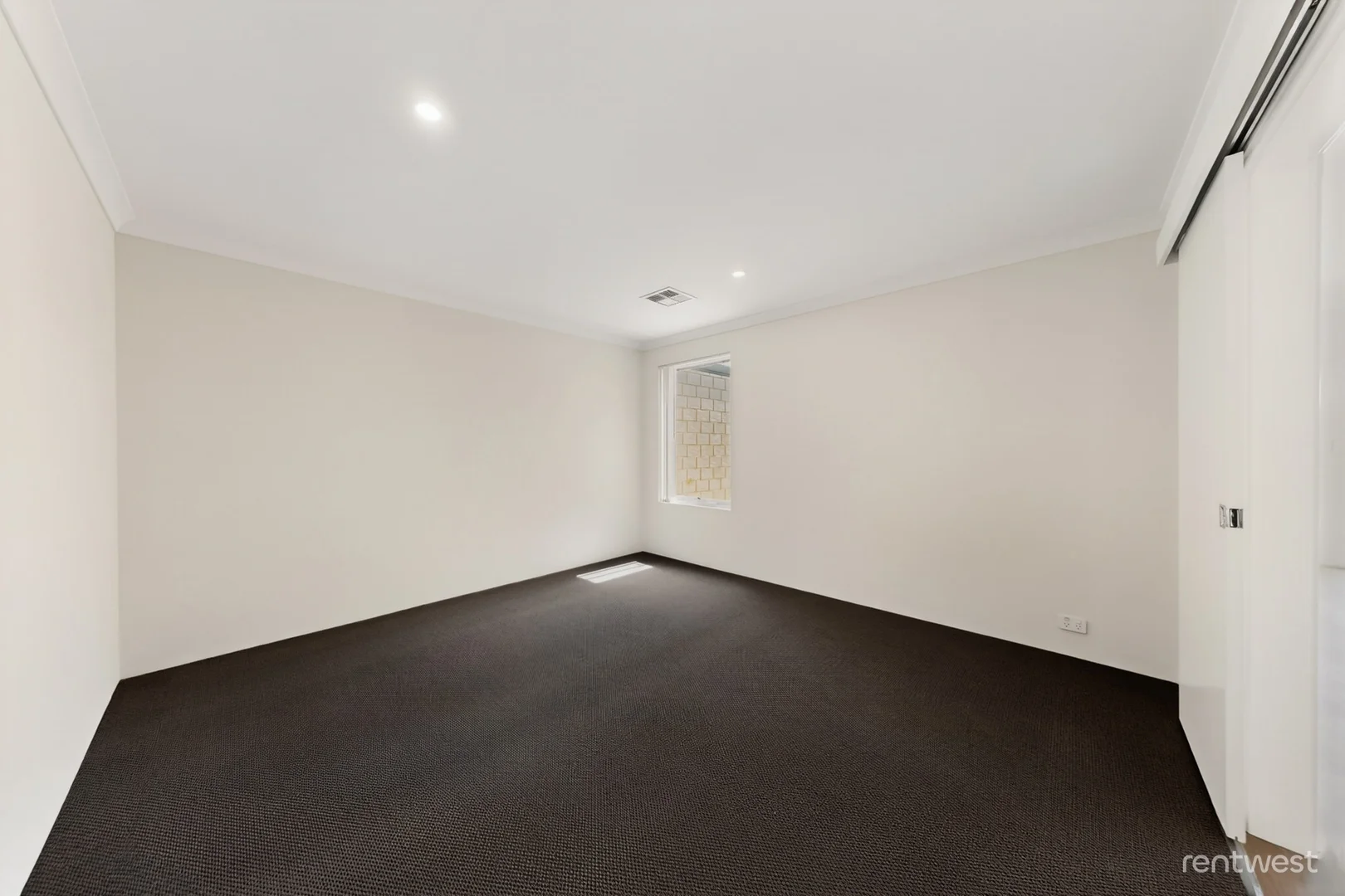 Additional image 7 of 60 Armstrong Approach, Bellevue WA 6056