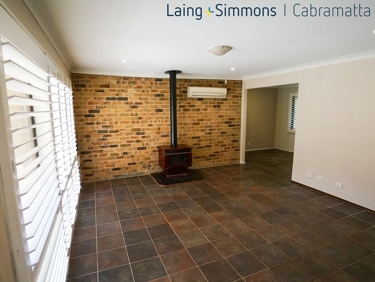 4 Flynn Crescent, Leumeah NSW 2560, Image 2