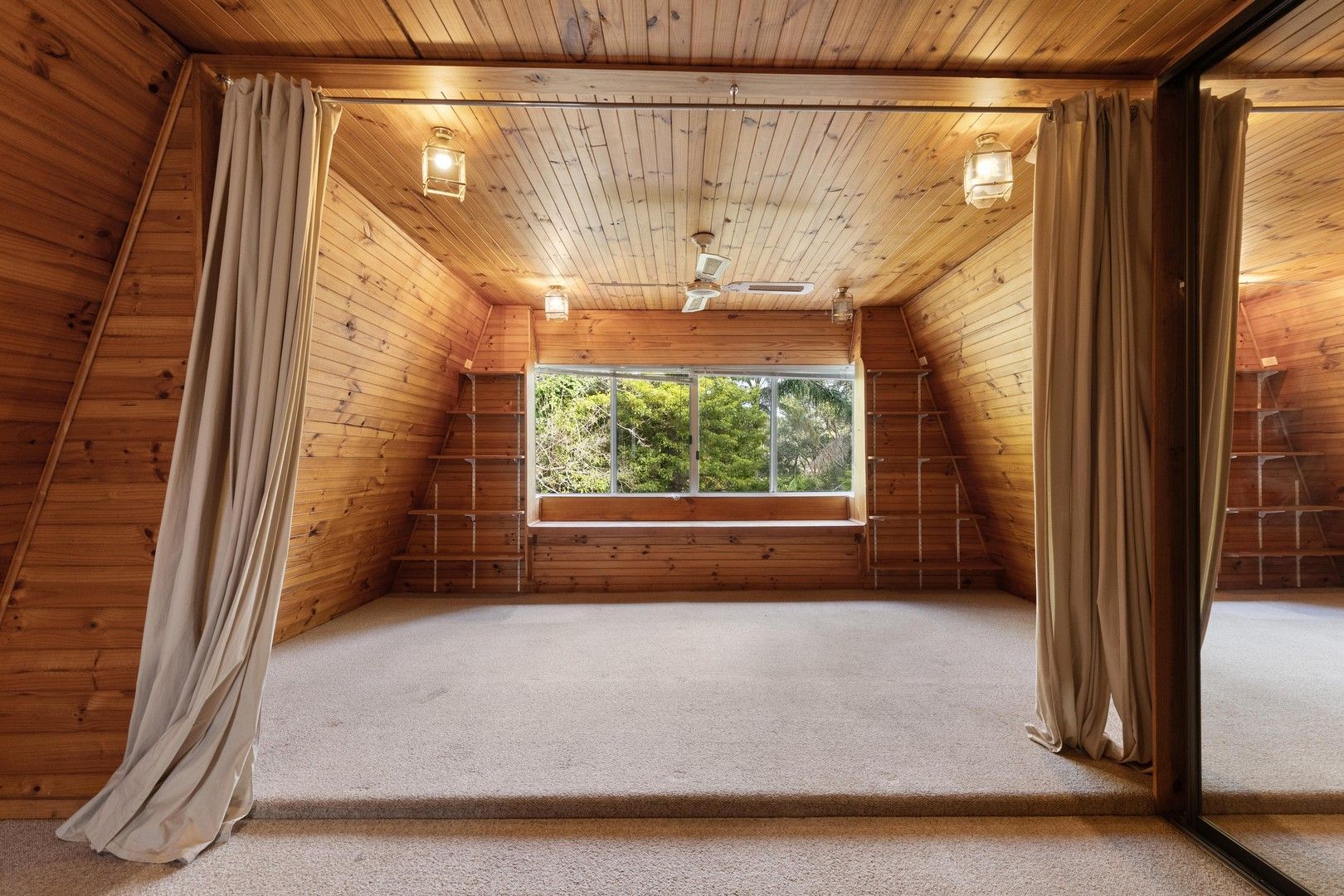 2 bedrooms House in 45 Heather Road WINMALEE NSW, 2777