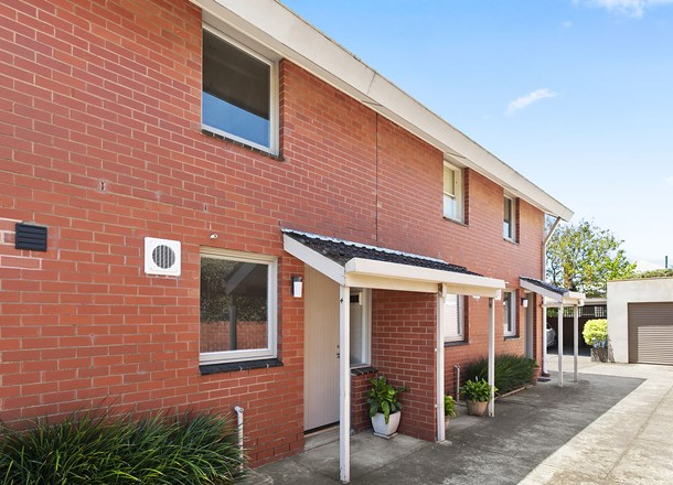 4/62 Beach Road, Hampton VIC 3188