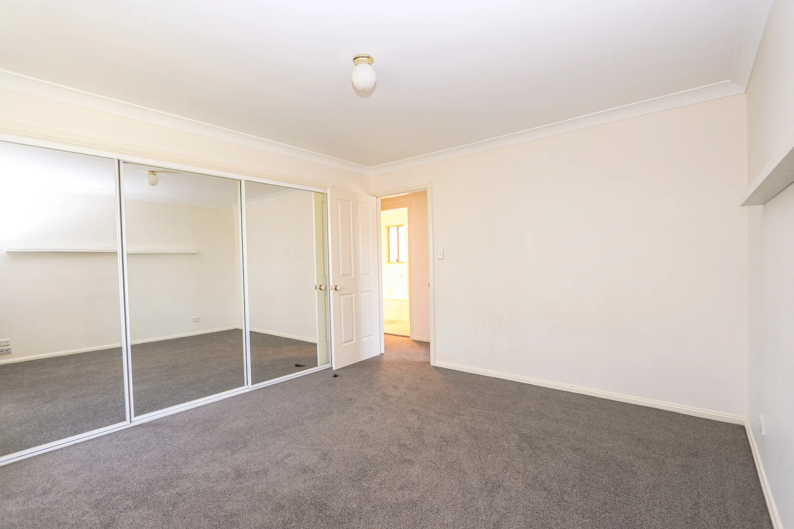Additional image 7 of 1/90 Parkes Street, Temora NSW 2666