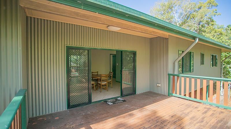 2 Harry Heaths Cl, Cooktown QLD 4895, Image 2