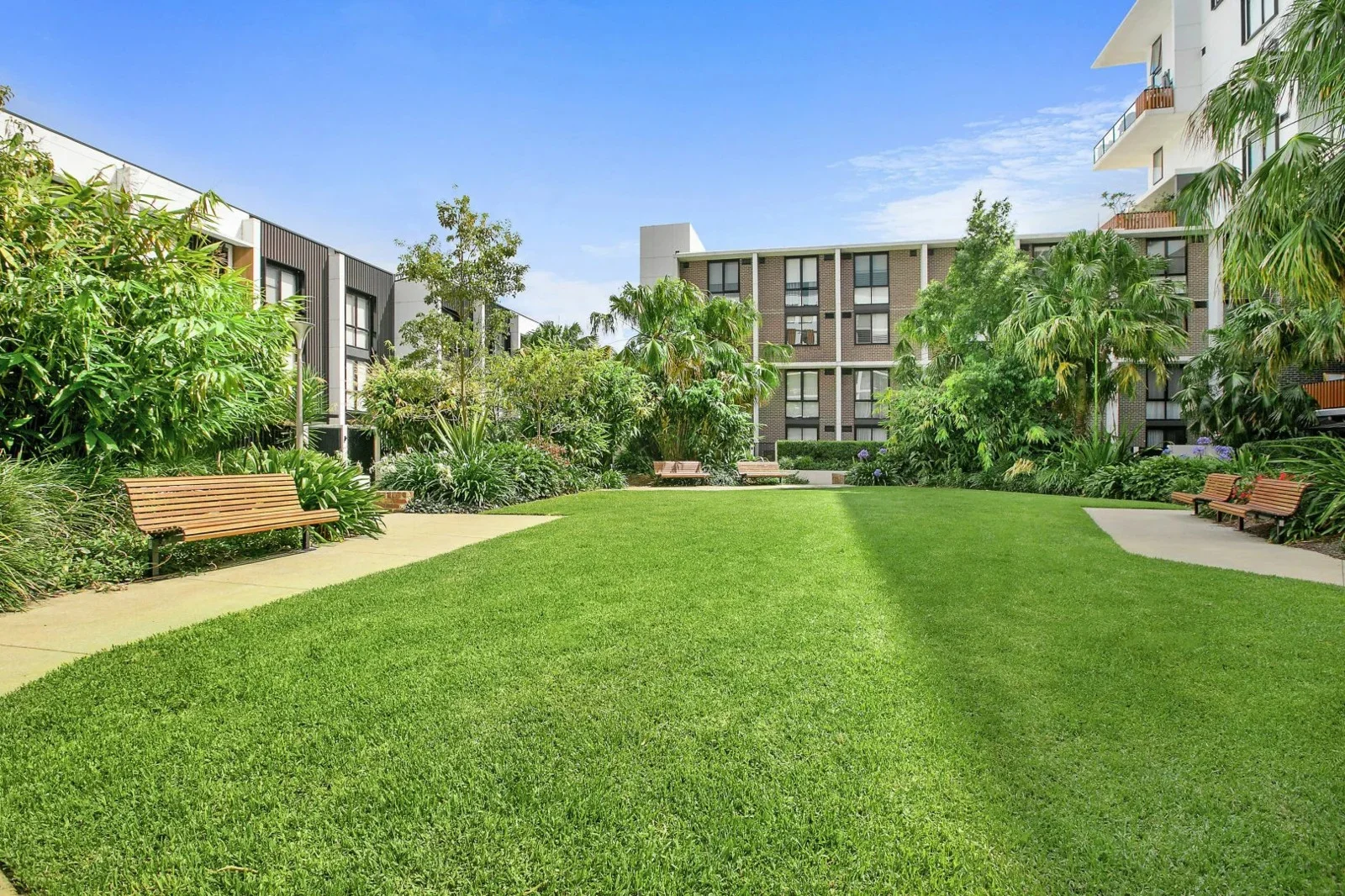 Additional image 8 of 2010/50 Pemberton Street, Botany NSW 2019