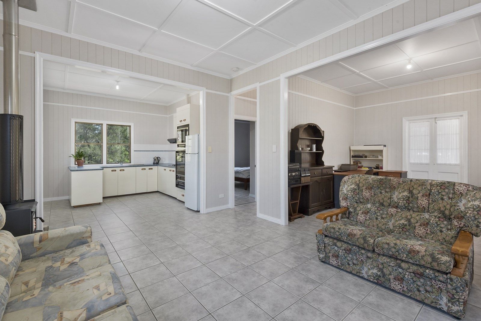 285 Murphys Creek Road, Postmans Ridge QLD 4352, Image 2