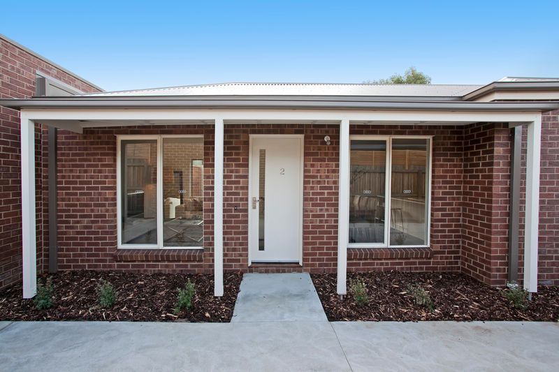 2/40 Heytesbury Street, Herne Hill VIC 3218, Image 0