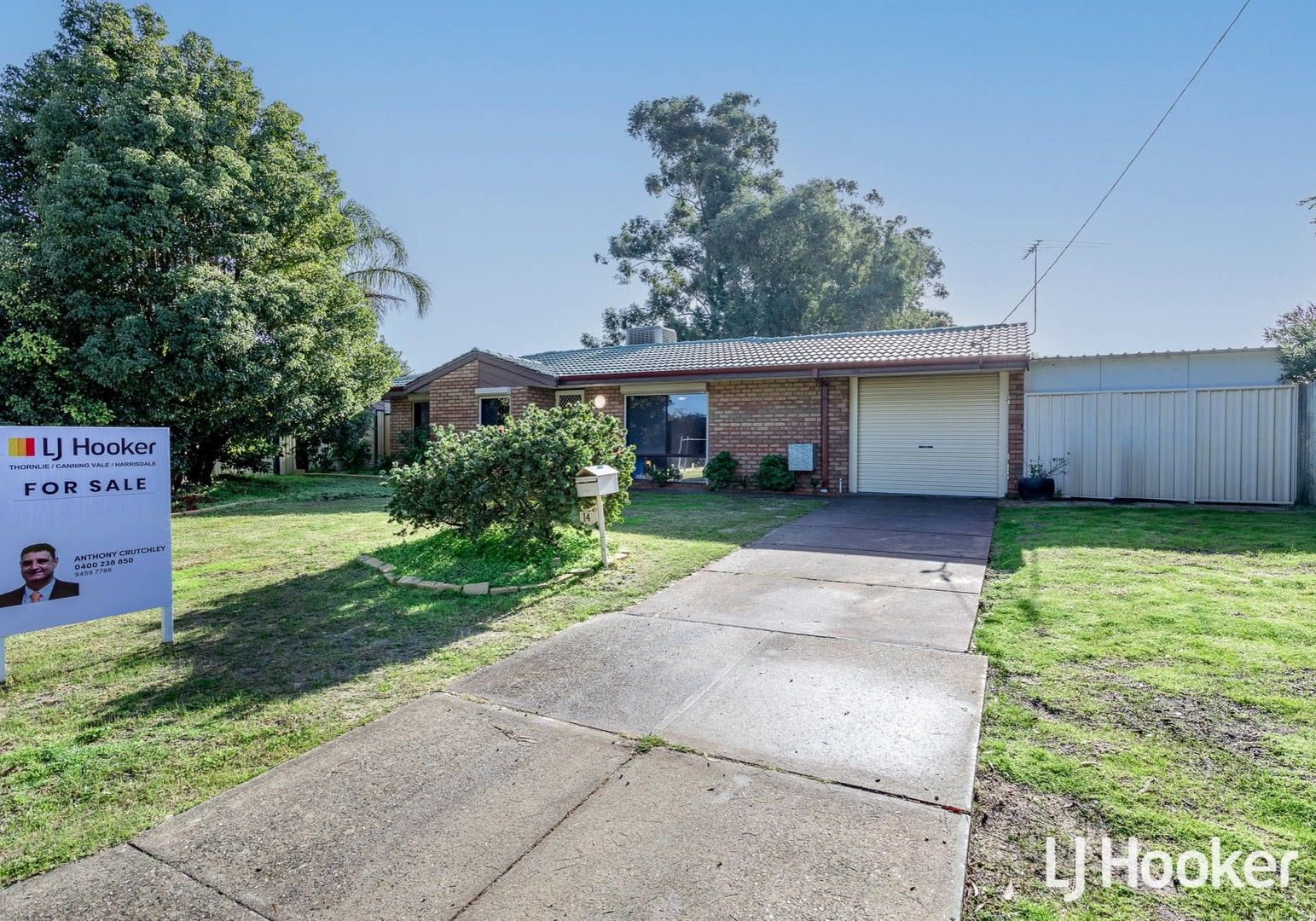3 bedrooms House in 14 Dwyer Crescent GOSNELLS WA, 6110
