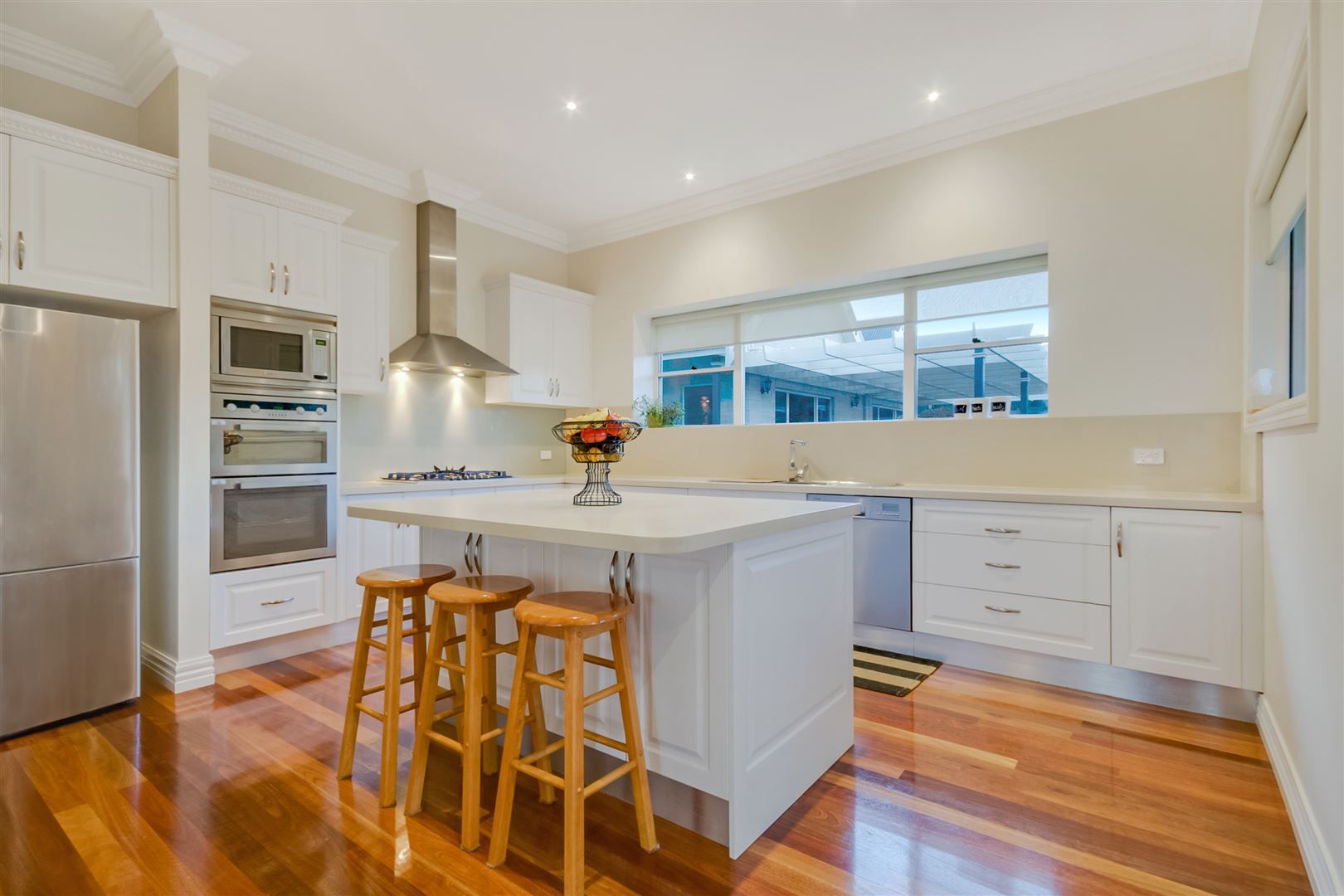 40 Eva Place, Lovely Banks VIC 3213, Image 2