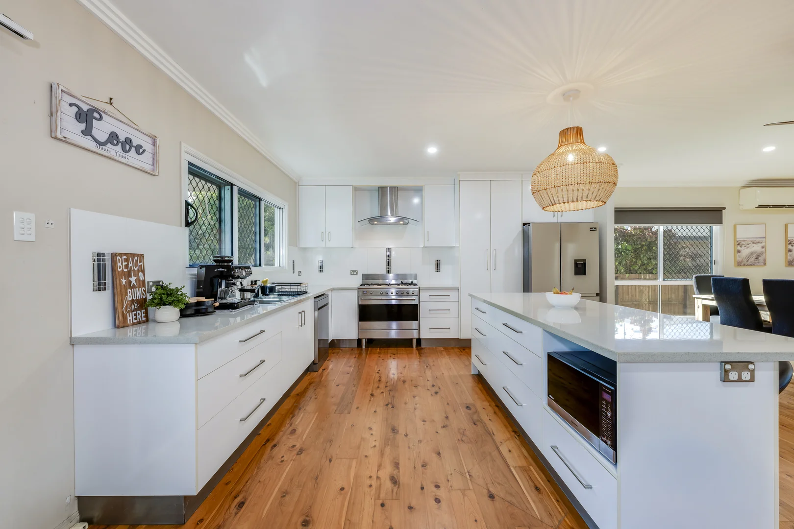 Additional image 5 of 42 Moore Park Road, Moore Park Beach QLD 4670