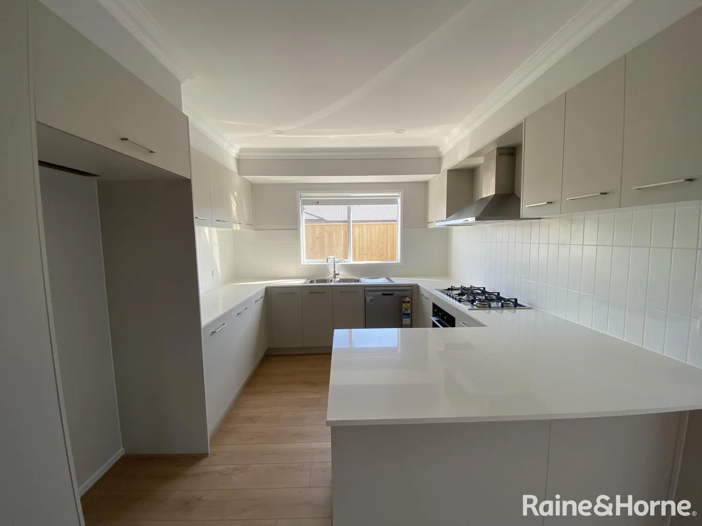 Additional image 3 of 4 Ellisburg Street, Manor Lakes VIC 3024