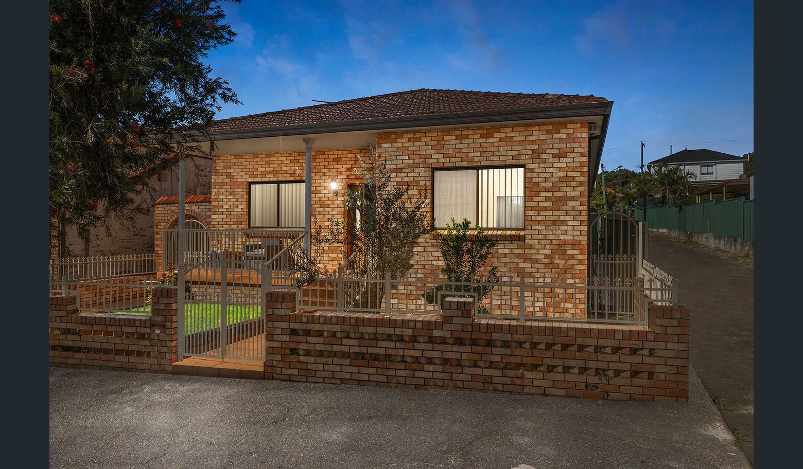 4 bedrooms House in 58 Station Street ARNCLIFFE NSW, 2205