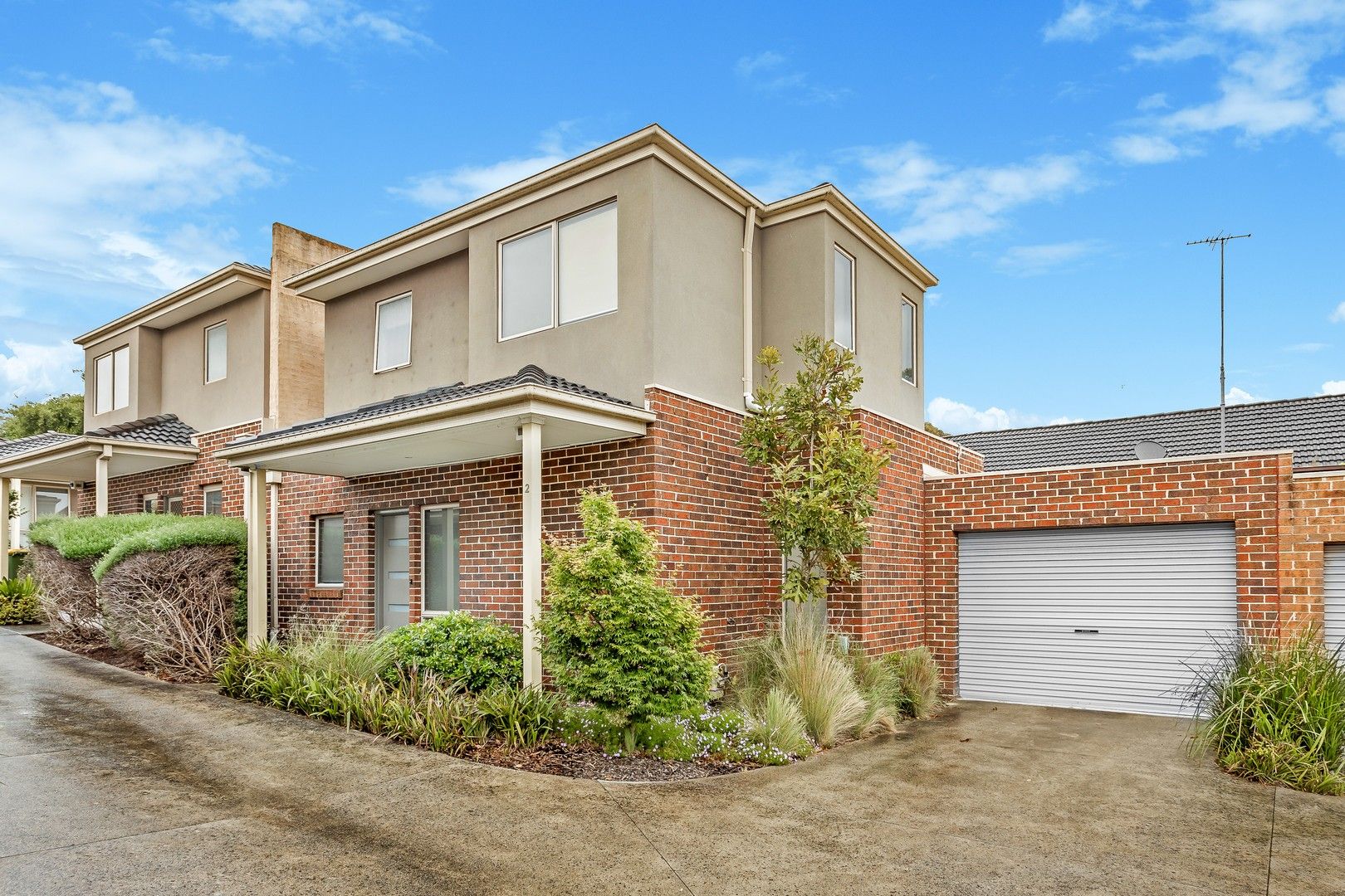 2/196 Hull Road, Mooroolbark VIC 3138, Image 0