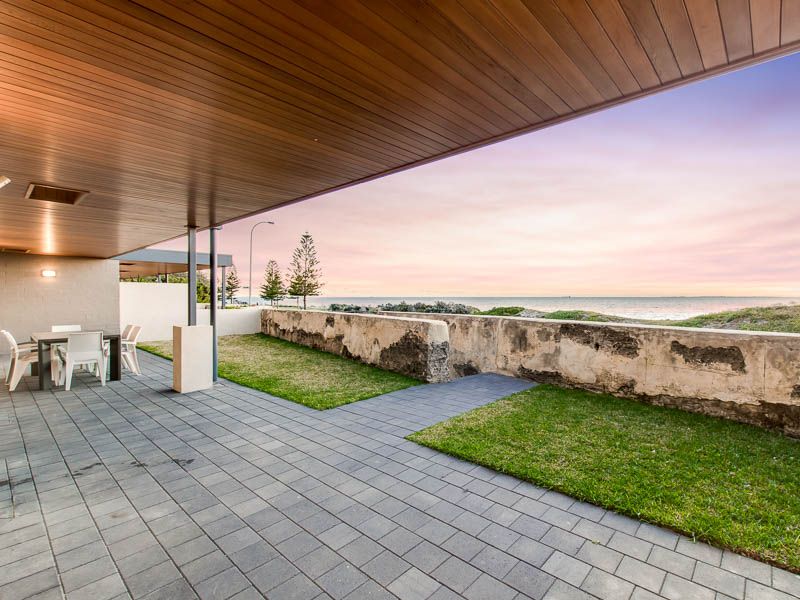 2/134 Marine Parade, Cottesloe WA 6011, Image 0