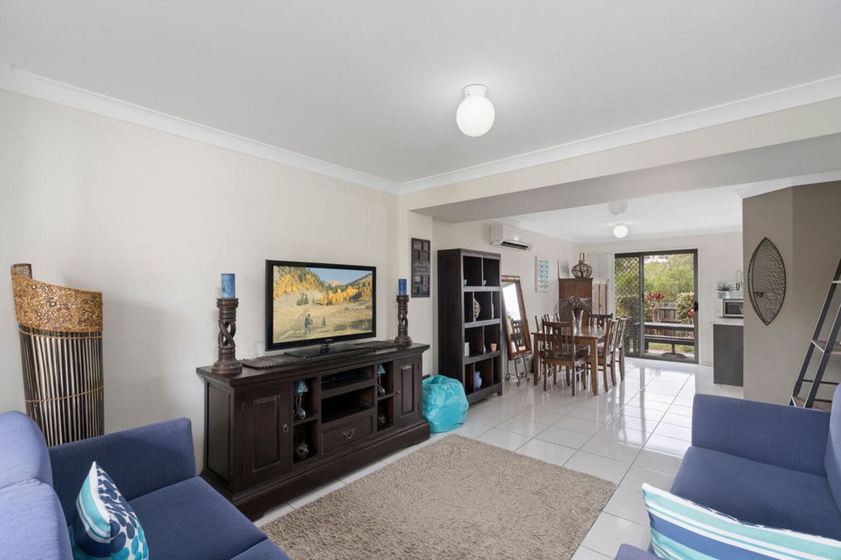 38/30 Carmarthen Circuit, Pacific Pines QLD 4211, Image 0
