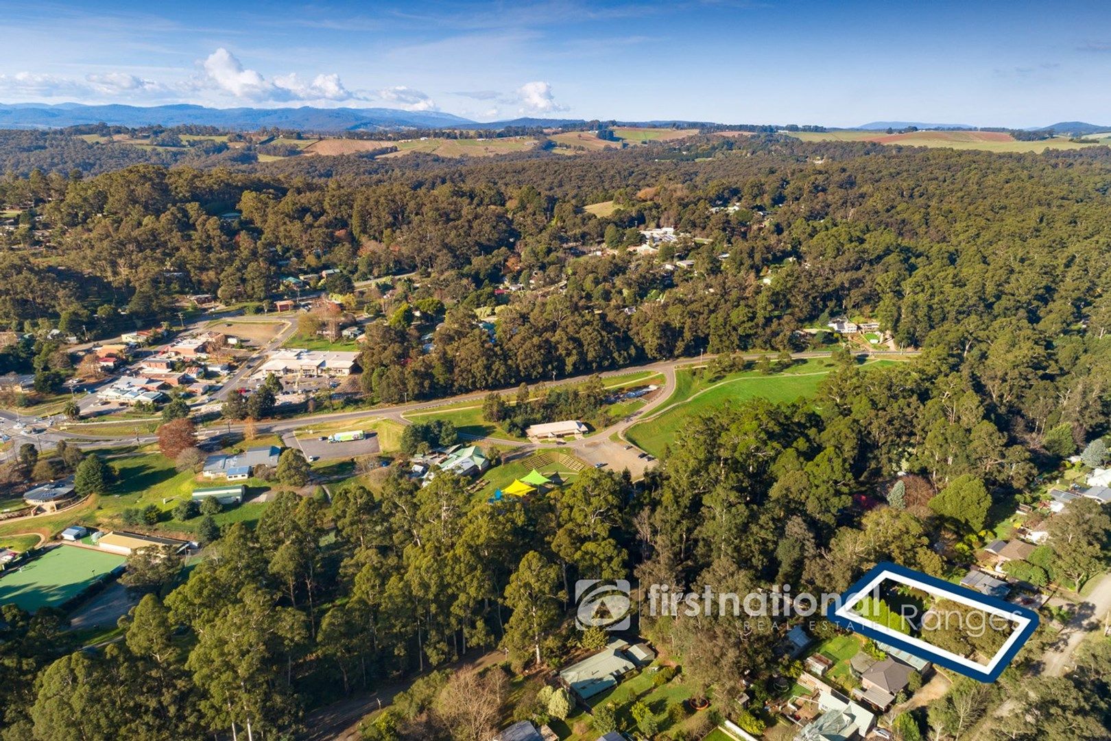 9 Steane Street, Cockatoo VIC 3781, Image 0