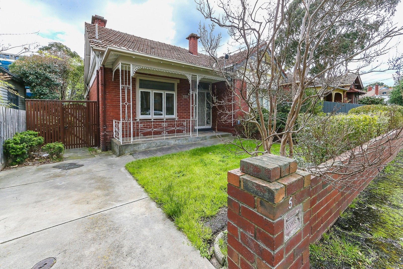 3 bedrooms House in 5 Monteath Avenue HAWTHORN EAST VIC, 3123