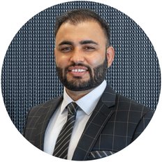 Khaled Arabzadeh, Sales representative