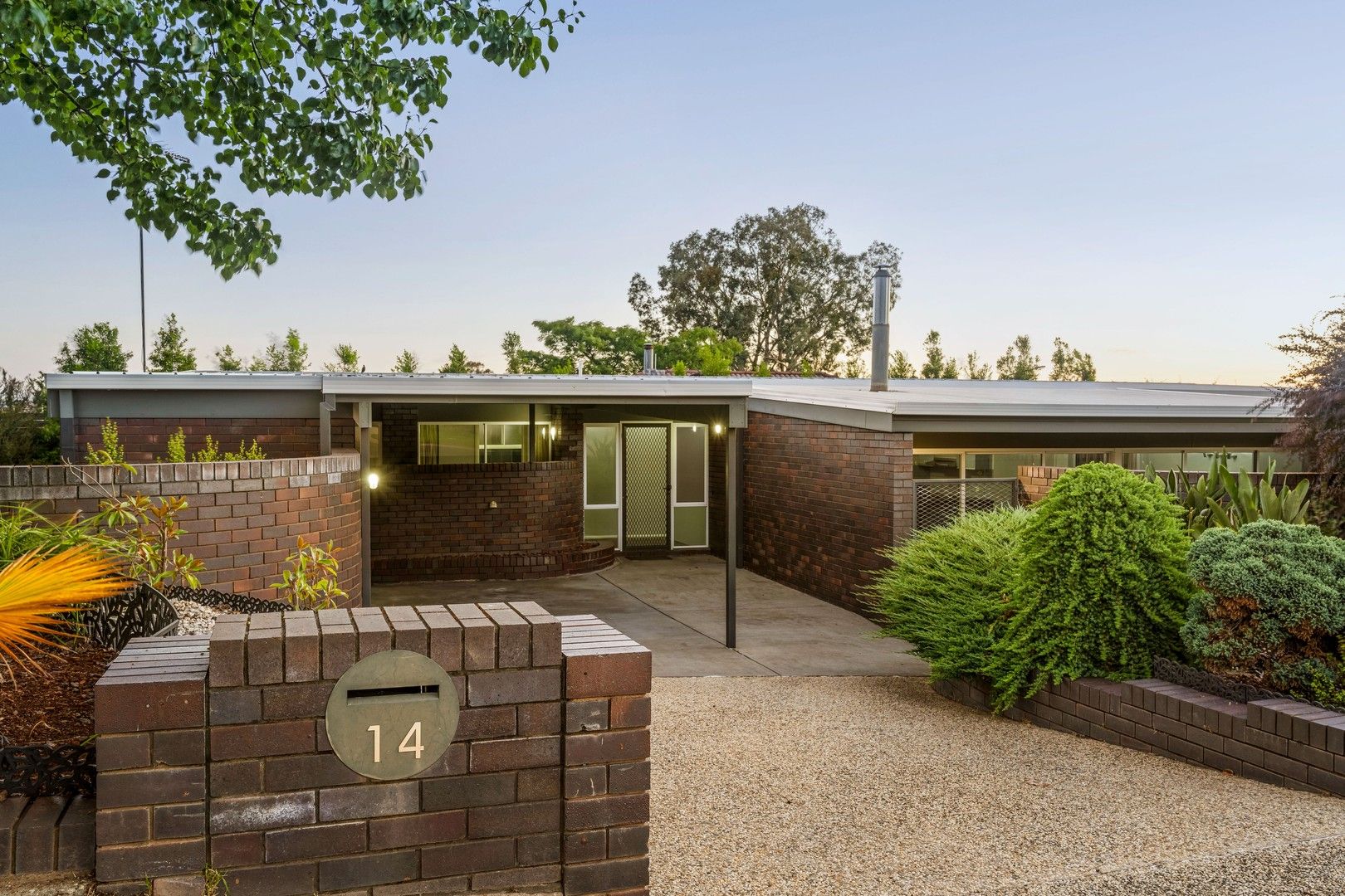 14 Darrambal Drive, Springdale Heights NSW 2641, Image 0