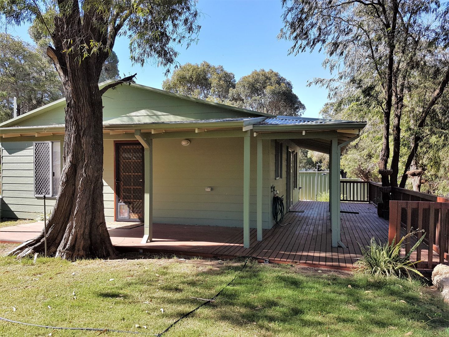 6 Melaleuca Court, Myalup WA 6220, Image 2