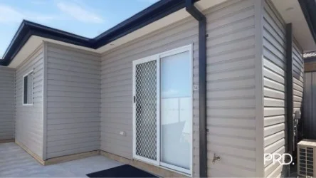 1A Hazel Cl, Cranebrook NSW 2749