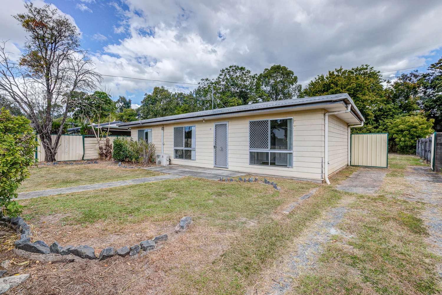 87 Velorum Drive, Kingston QLD 4114