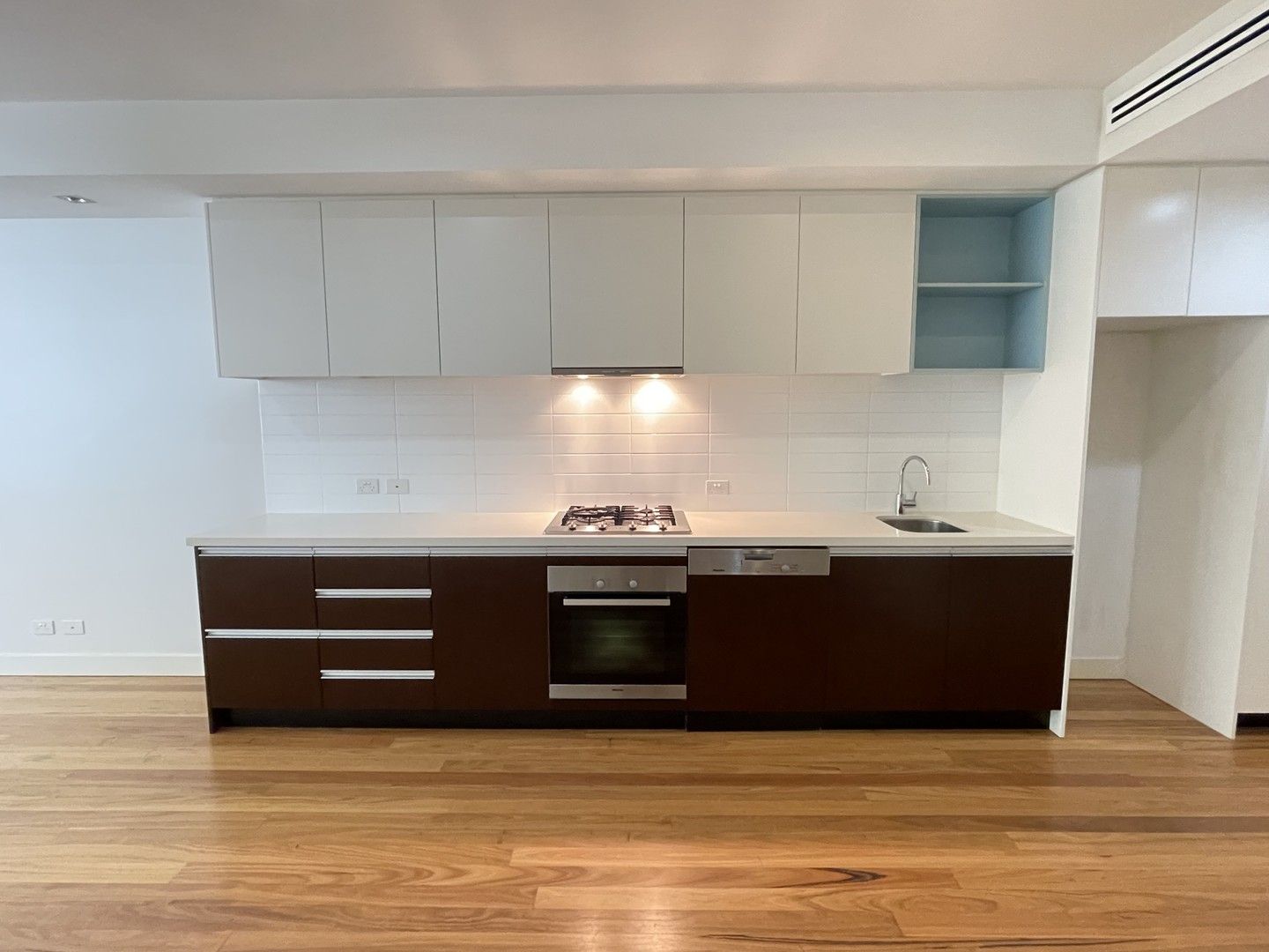 1 bedrooms Apartment / Unit / Flat in 6/19 YOUNG STREET NEUTRAL BAY NSW, 2089