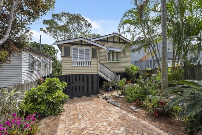 10 Pinecroft Street Camp Hill 4152 - Image 3