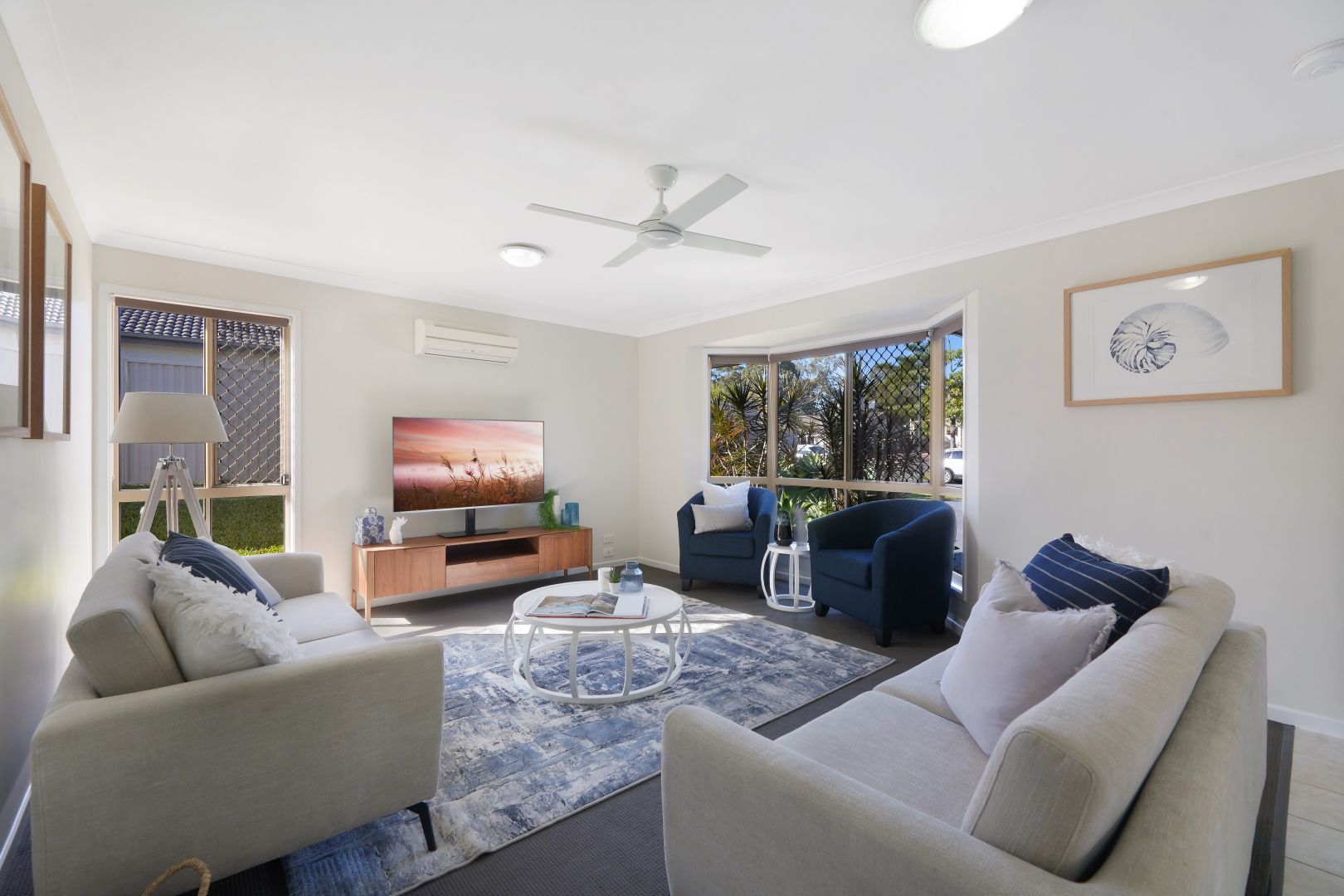 24 Queen Charlotte Court Mudgeeraba Property History Address