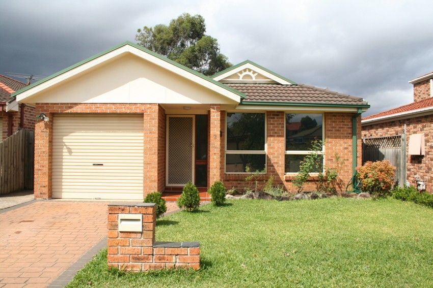 3 Warrego Court, Wattle Grove NSW 2173, Image 0