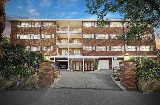 3 bedrooms Apartment / Unit / Flat in 9/6 Coonanbarra Road WAHROONGA NSW, 2076