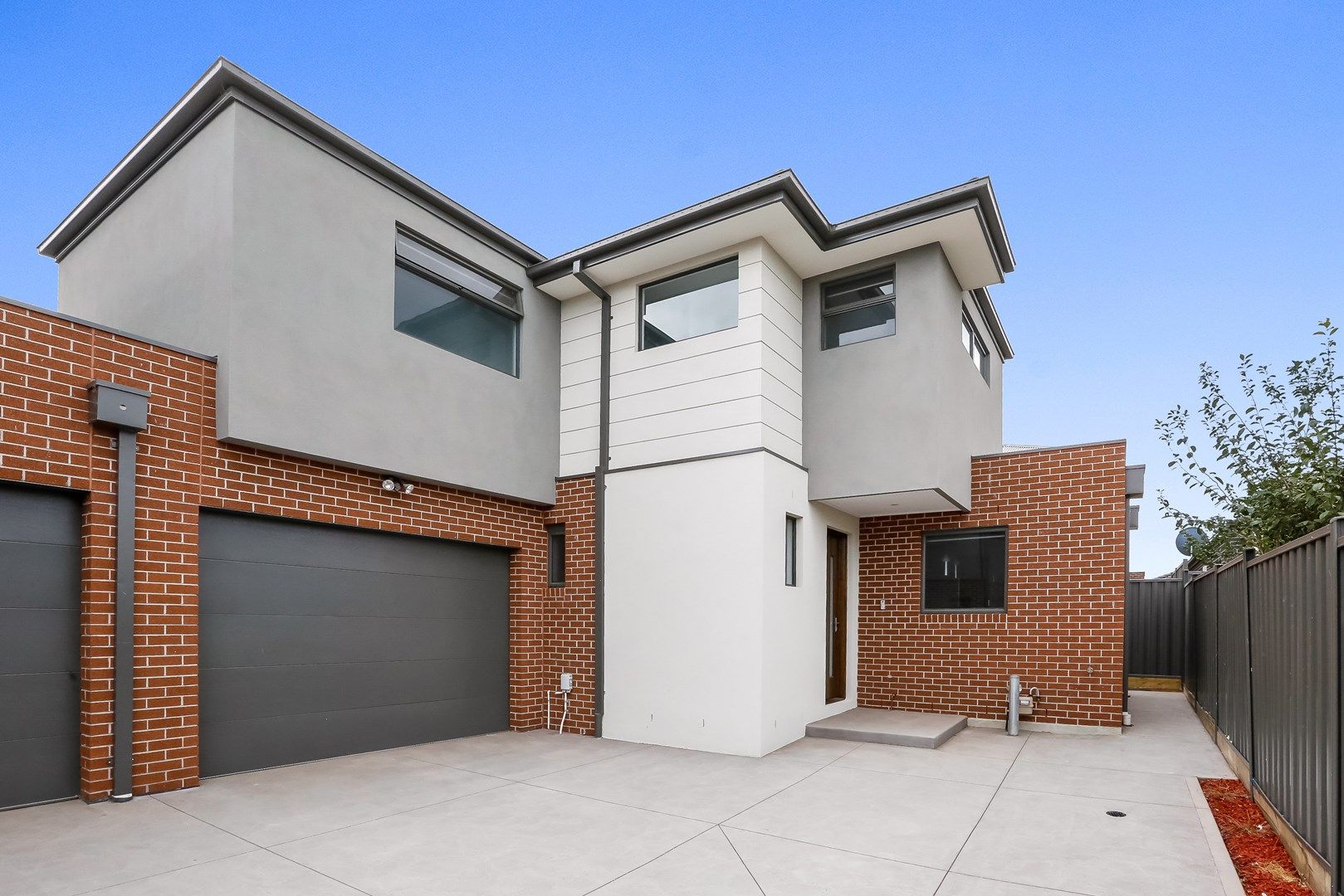 3/3 Courtyard Way, Roxburgh Park VIC 3064, Image 2