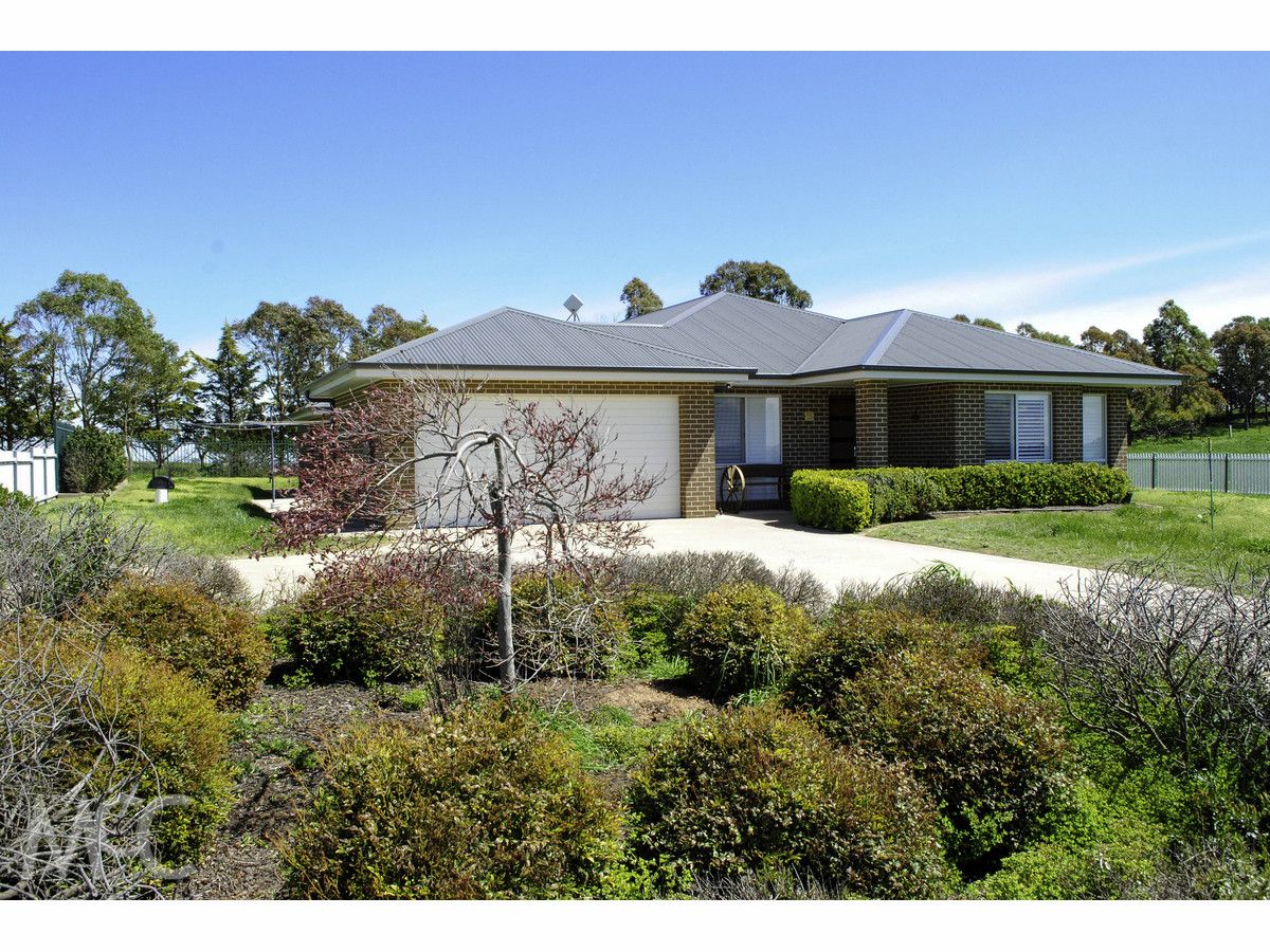 'Limestone Ridge' 8 Limestone Lane, Blayney NSW 2799, Image 0