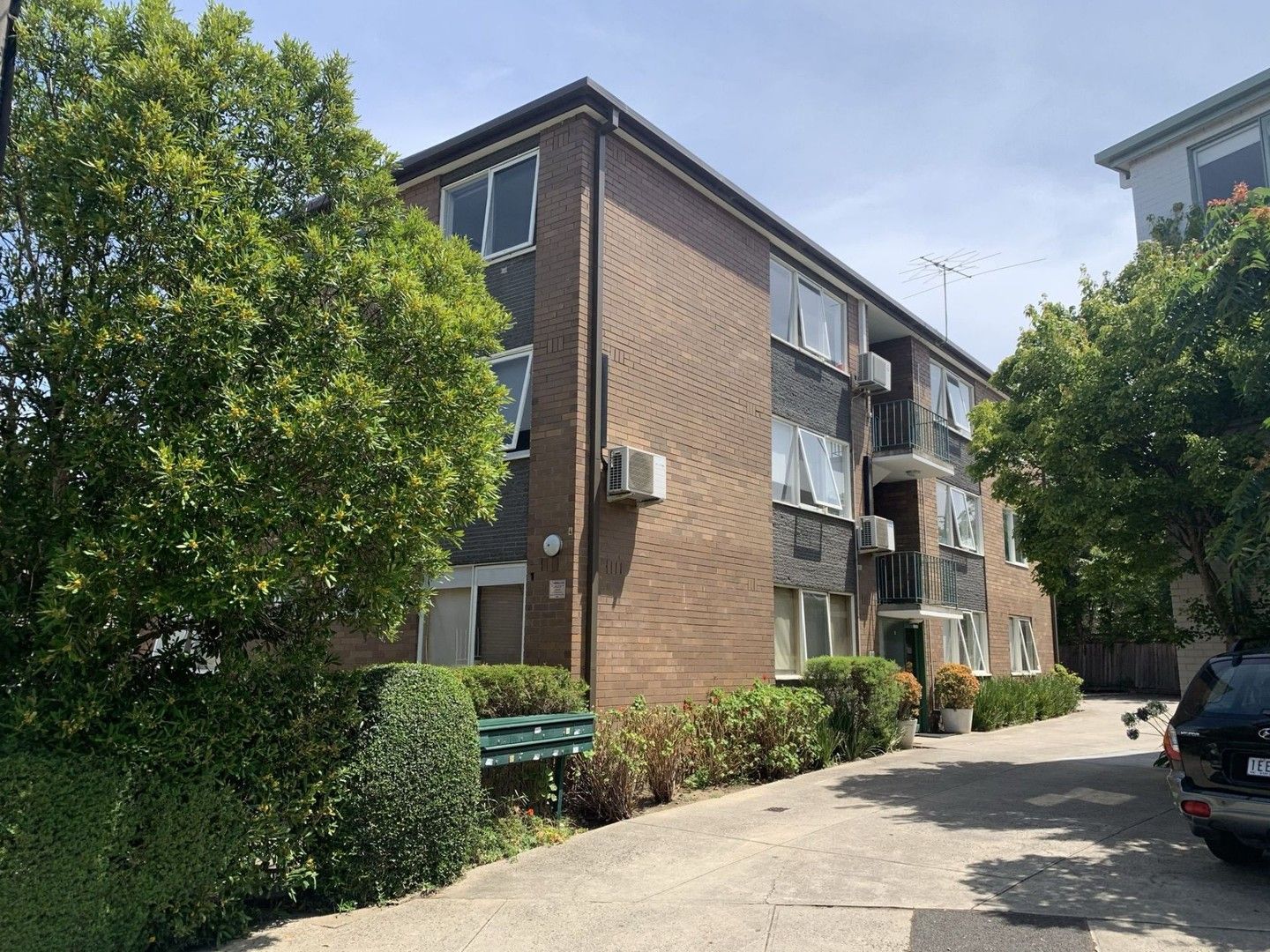 1 bedrooms Apartment / Unit / Flat in 11/4 McGrath Court RICHMOND VIC, 3121