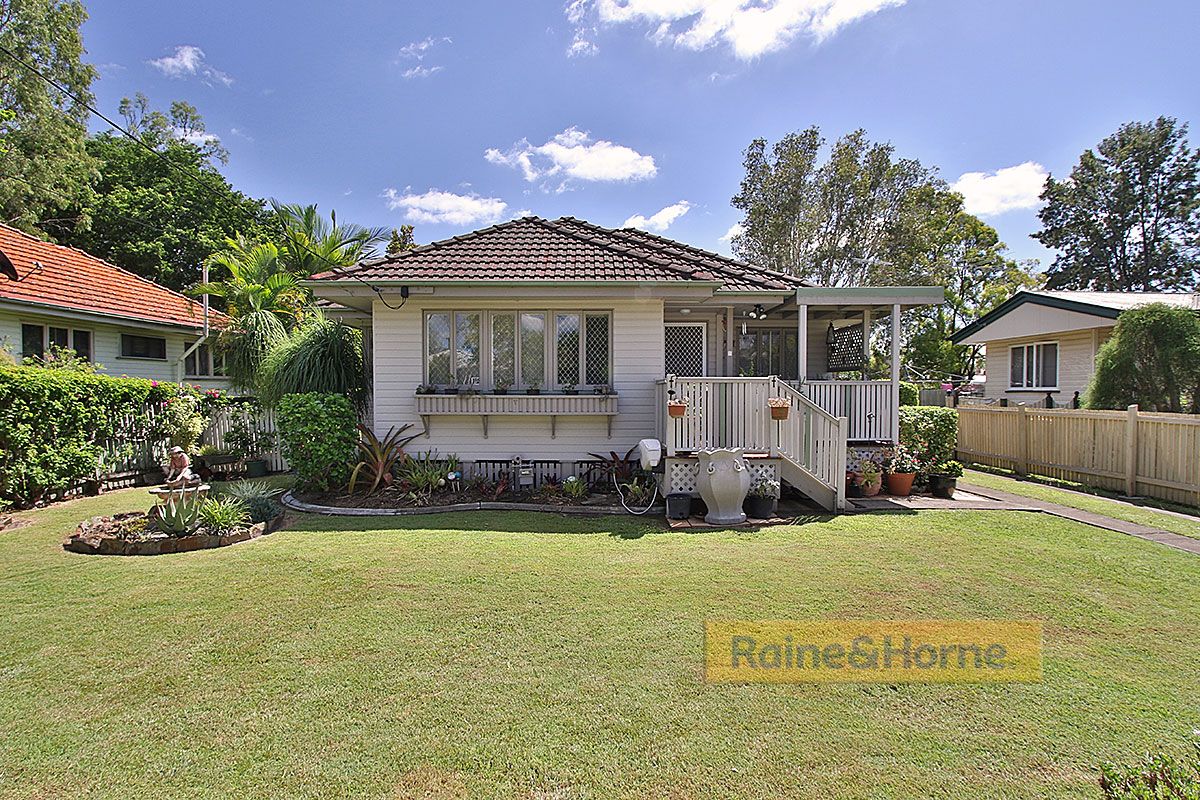 8 CROSSHILL STREET, Leichhardt QLD 4305, Image 0