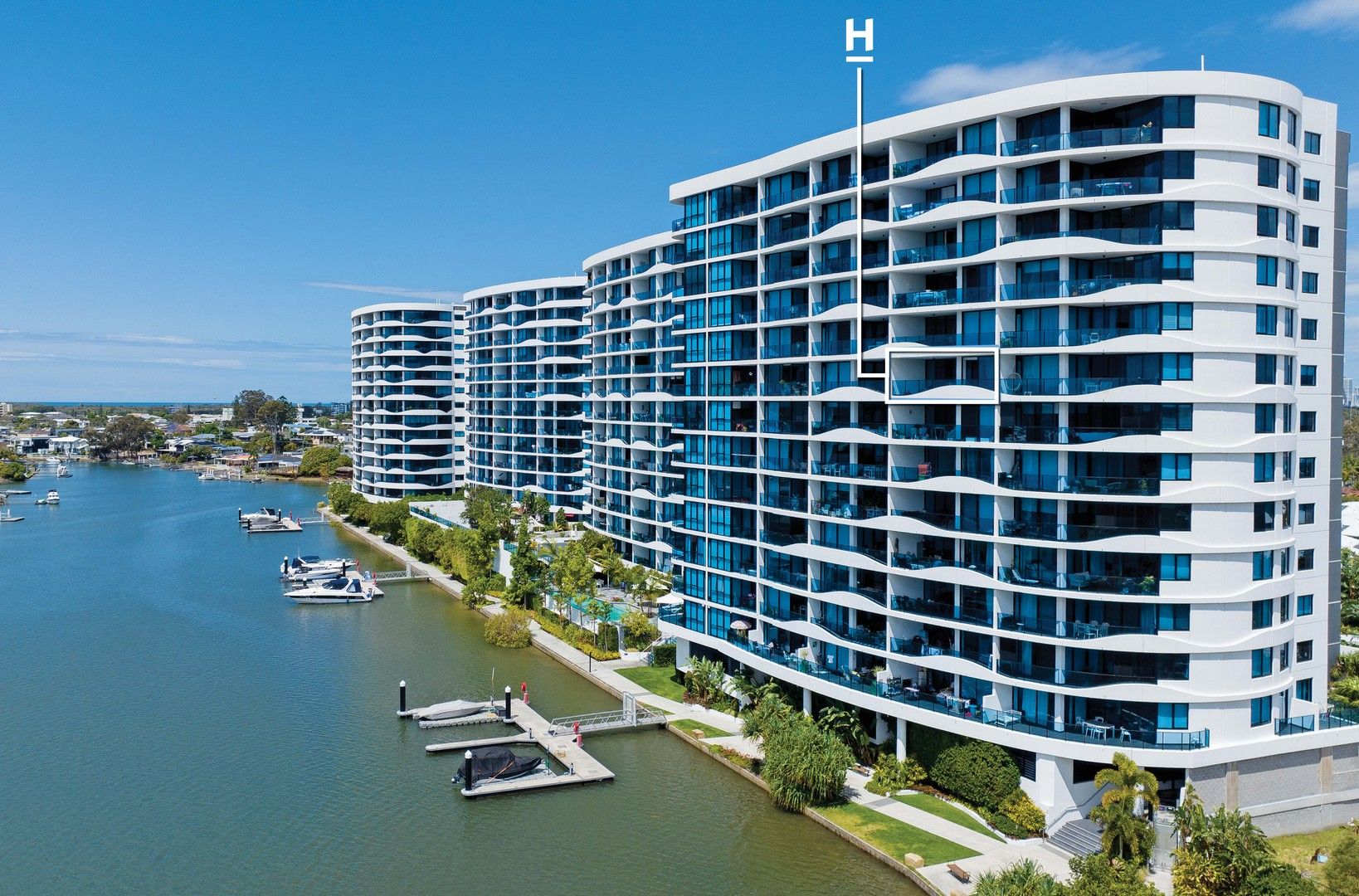 5802/5 Harbour Side Court, Biggera Waters QLD 4216, Image 1