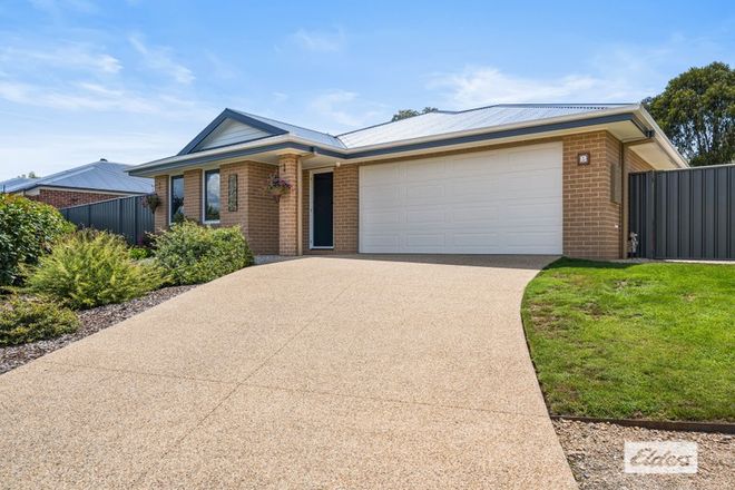Picture of 5 Collette Court, TANGAMBALANGA VIC 3691