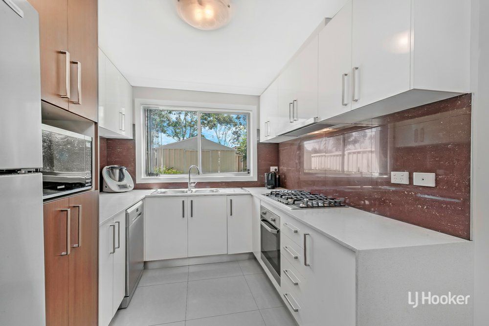 23/570 Sunnyholt Road, Stanhope Gardens NSW 2768, Image 2
