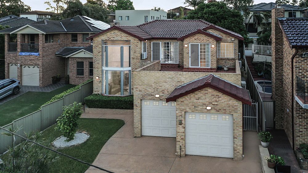 5 bedrooms House in 47 East Crescent HURSTVILLE GROVE NSW, 2220
