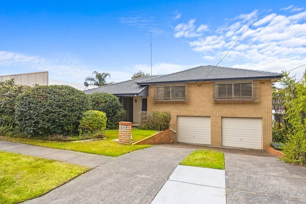 Picture of 81 Mawson Street, STAFFORD HEIGHTS QLD 4053