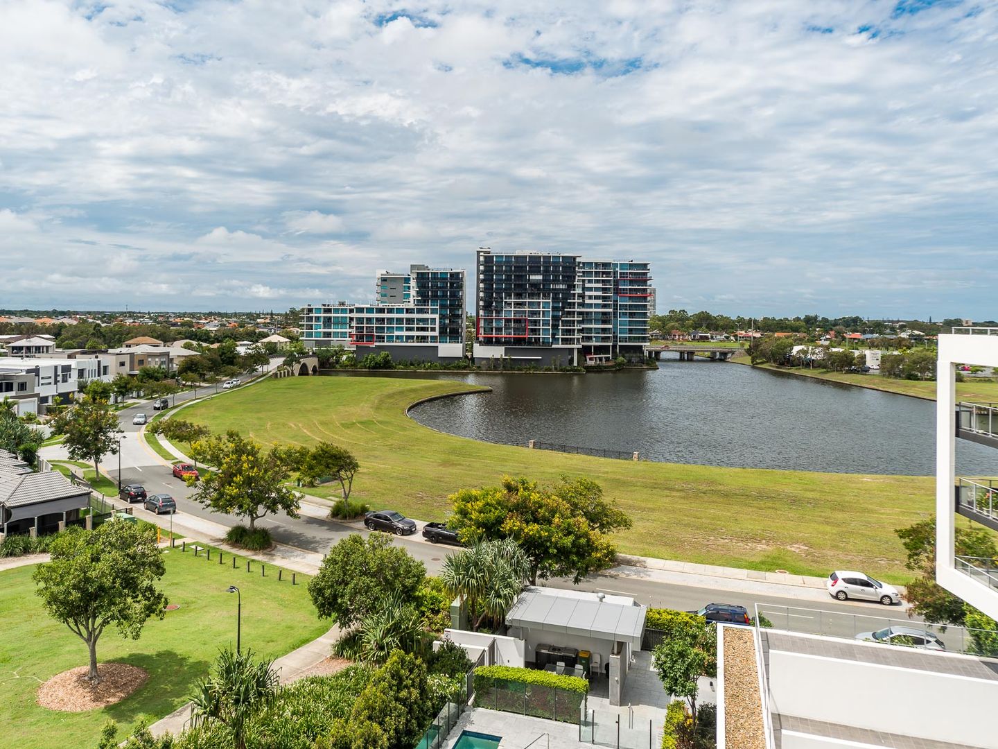 511/41 Harbour Town Drive, Biggera Waters QLD 4216, Image 1