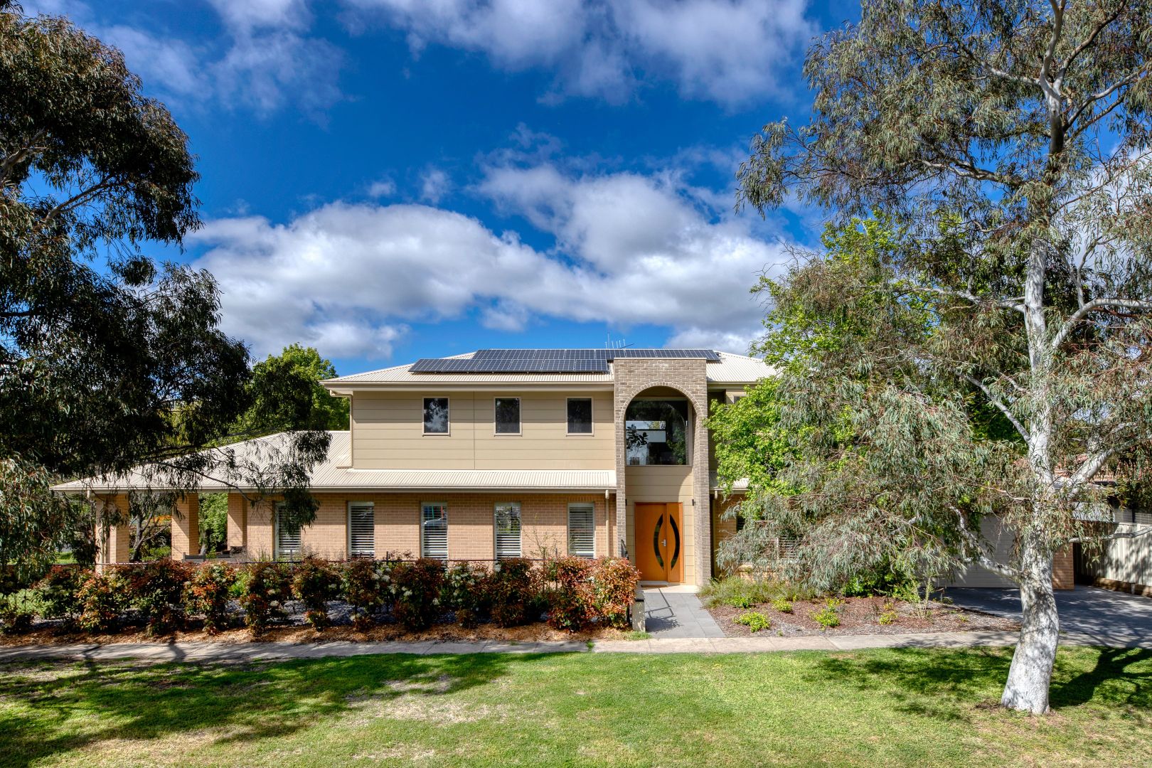 28 Tallara Parkway, Narrabundah ACT 2604, Image 1