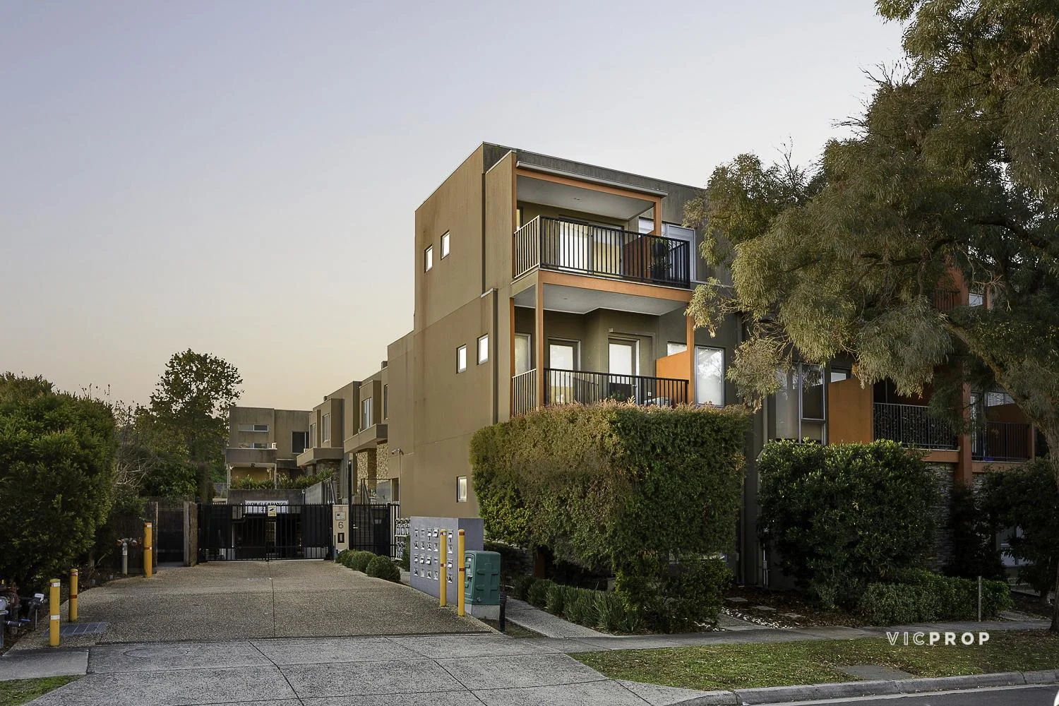 5/6 Orchid Avenue, Boronia VIC 3155