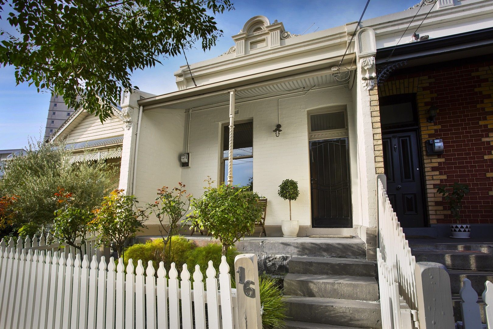 2 bedrooms House in 16 Altona Street KENSINGTON VIC, 3031