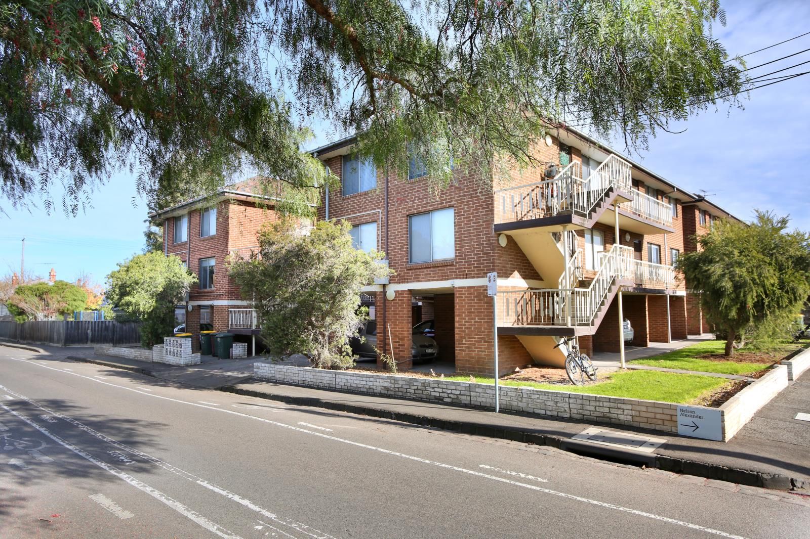 2 bedrooms Apartment / Unit / Flat in 10/57 Caroline St CLIFTON HILL VIC, 3068
