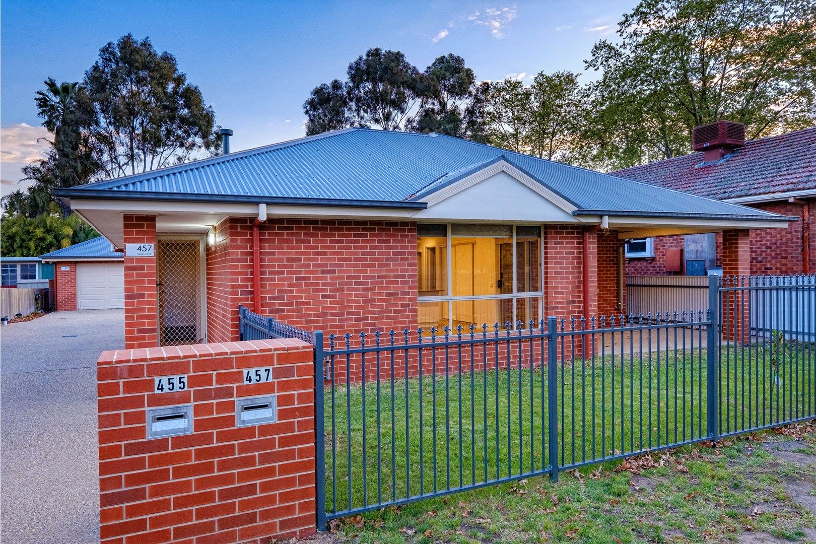 1/457 Ebden Street, South Albury NSW 2640, Image 0