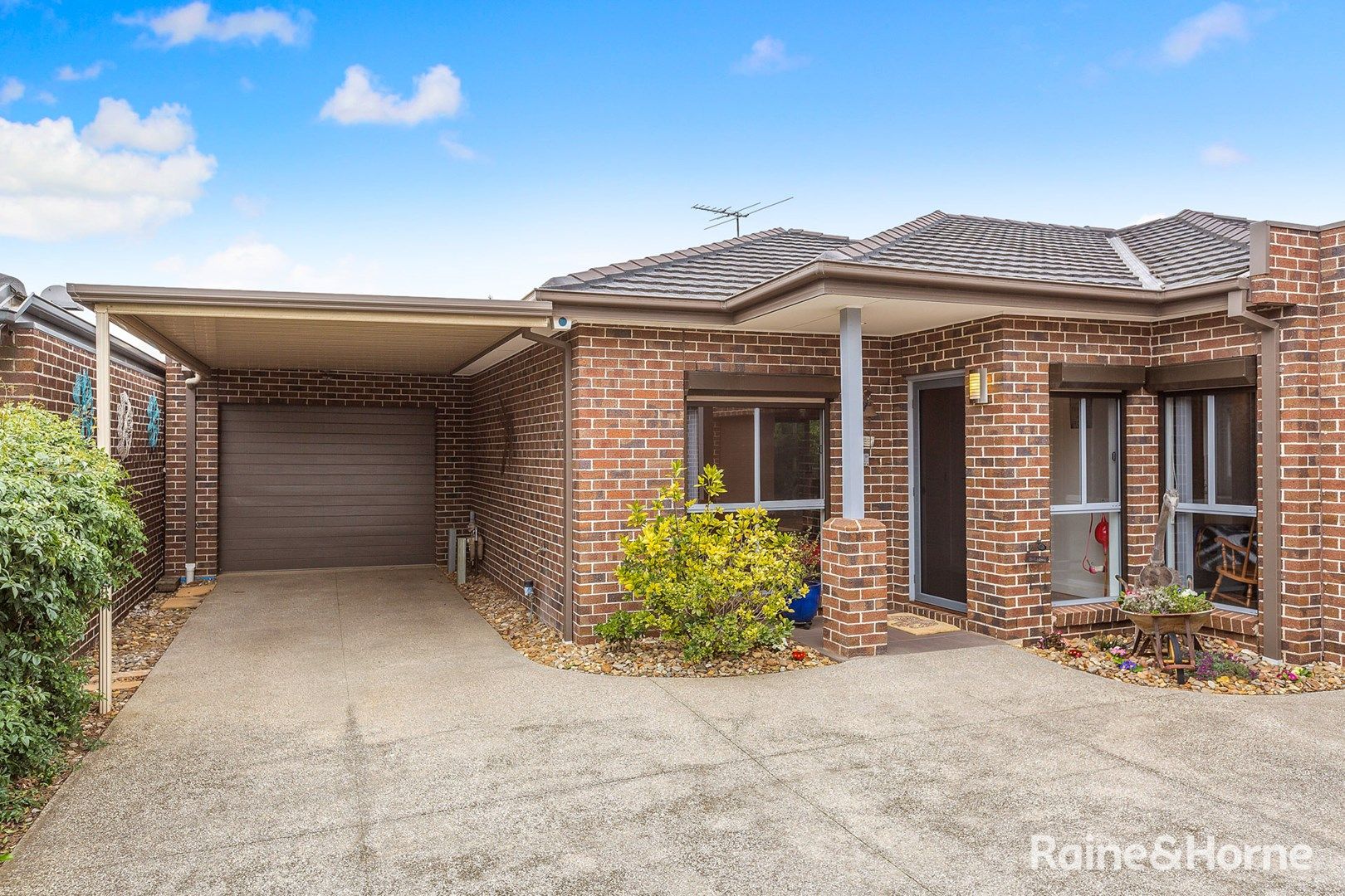 2/199 Blackshaws Road, Newport VIC 3015, Image 0