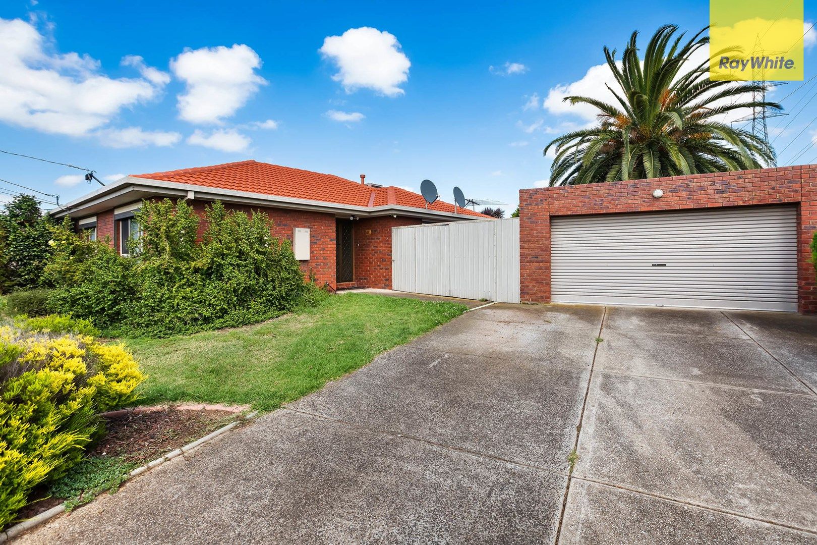 95 Mulhall Drive, St Albans VIC 3021, Image 0