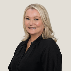 Lisa Halpin, Sales representative