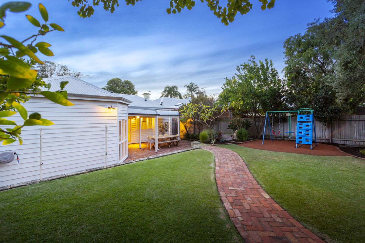 20 Tate Street, West Leederville WA 6007, Image 2